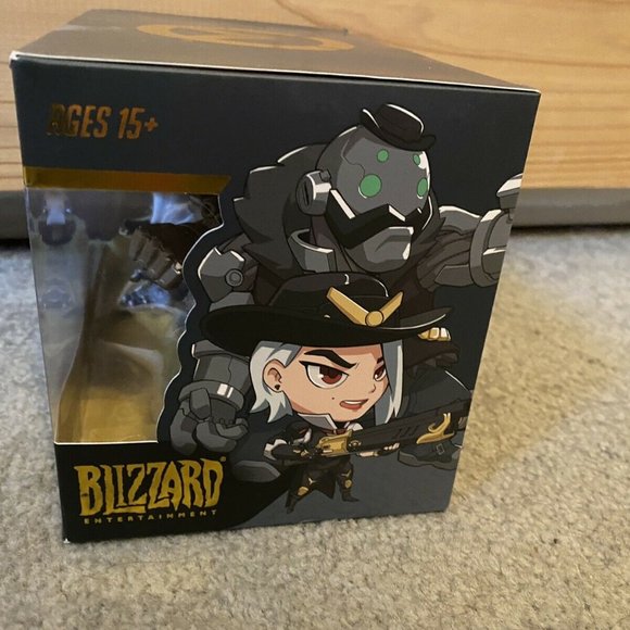 Overwatch Ashe & B.O.B. Blizzard Entertainment Cute but Deadly Figurine Set Game - Picture 5 of 6